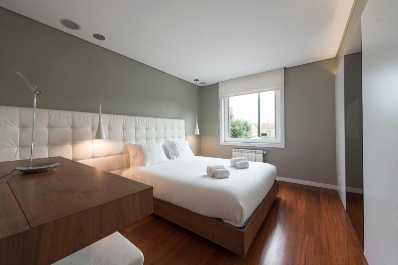 Lovelystay - Oporto Beach Apartment With 2 Free Parking Spots มาโตซีนโญส ภายนอก รูปภาพ